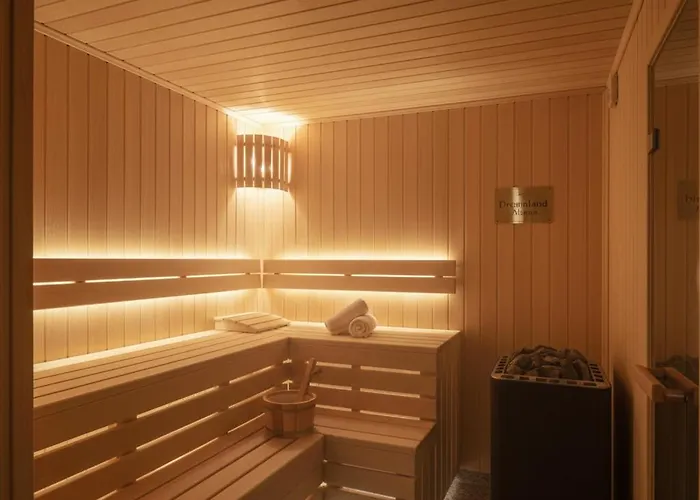 Dreamland & ألانيا