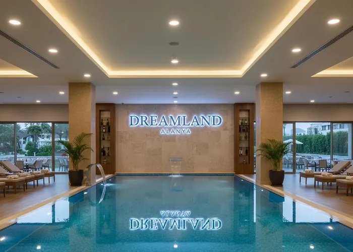 Dreamland & ألانيا
