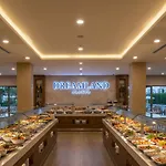 Dreamland &